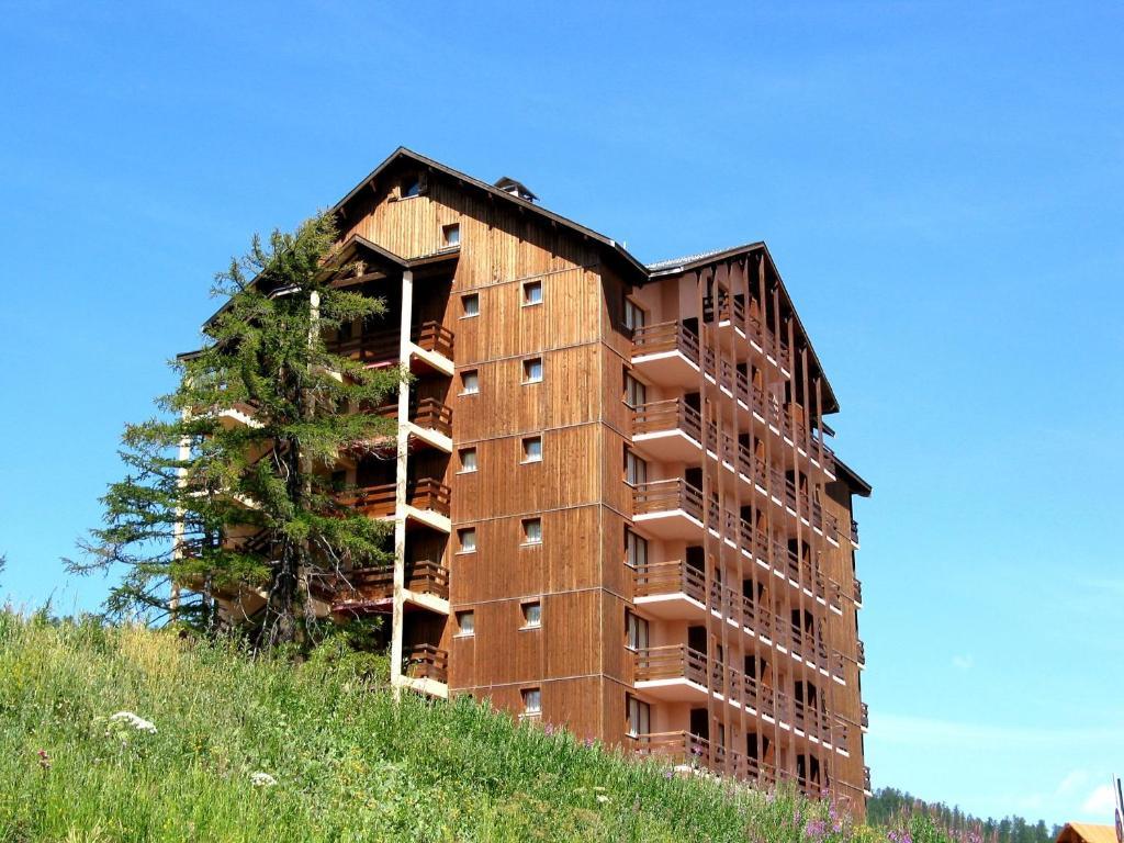 Castor & Pollux Aparthotel Risoul Exterior photo