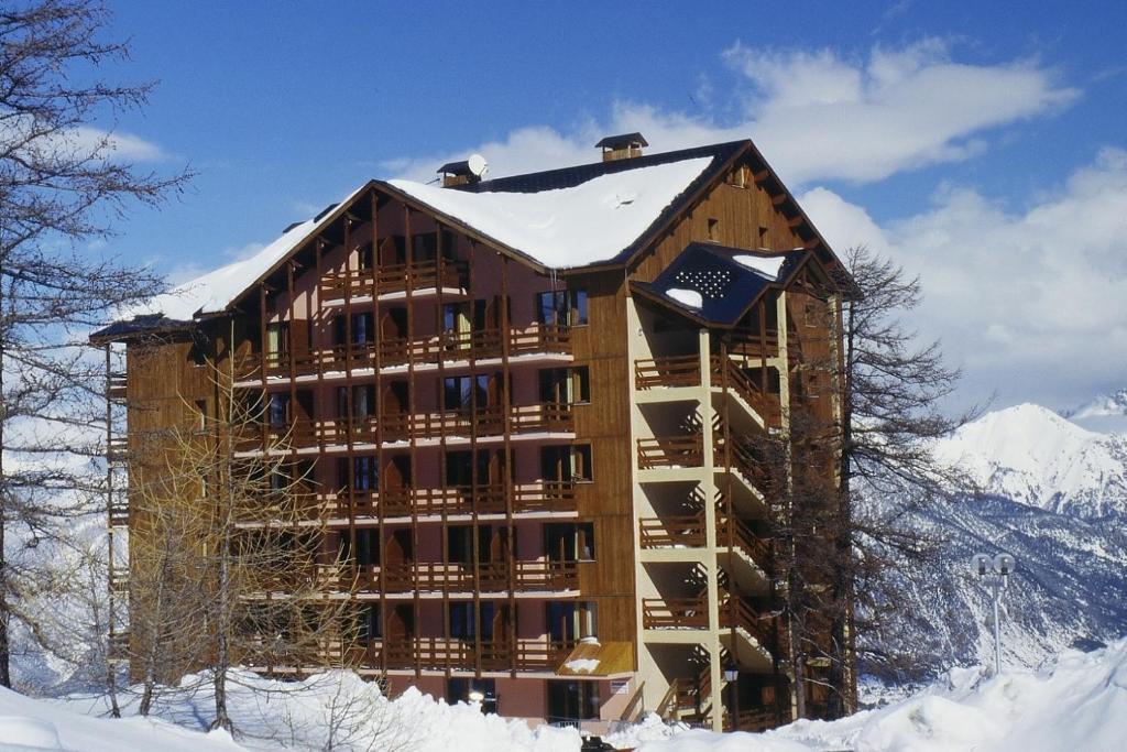 Castor & Pollux Aparthotel Risoul Exterior photo