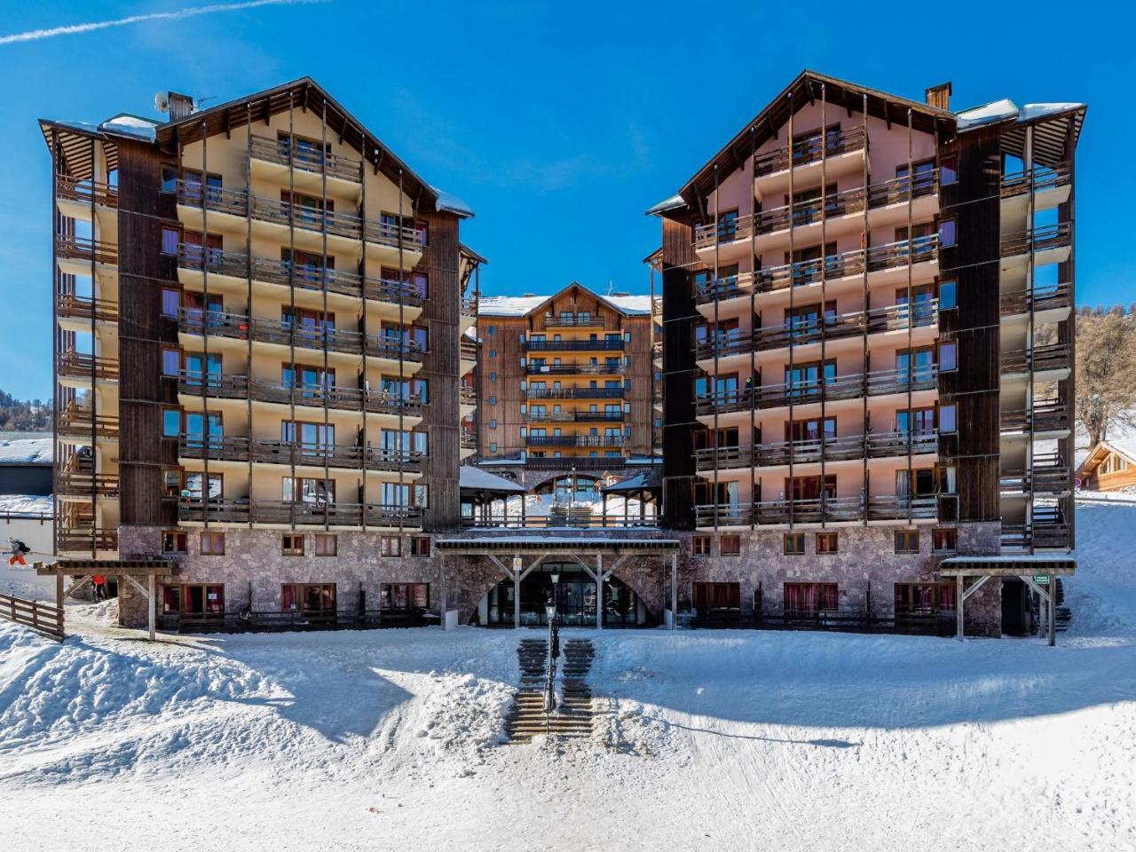 Castor & Pollux Aparthotel Risoul Exterior photo